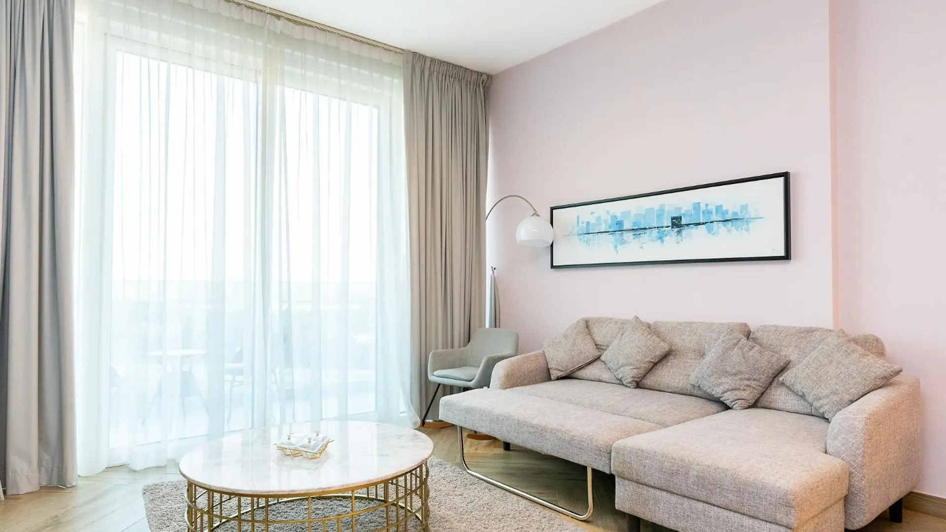 Citihome - Spacious 1Bedroom Apartment At 1 Residences - West Dubai 0*,