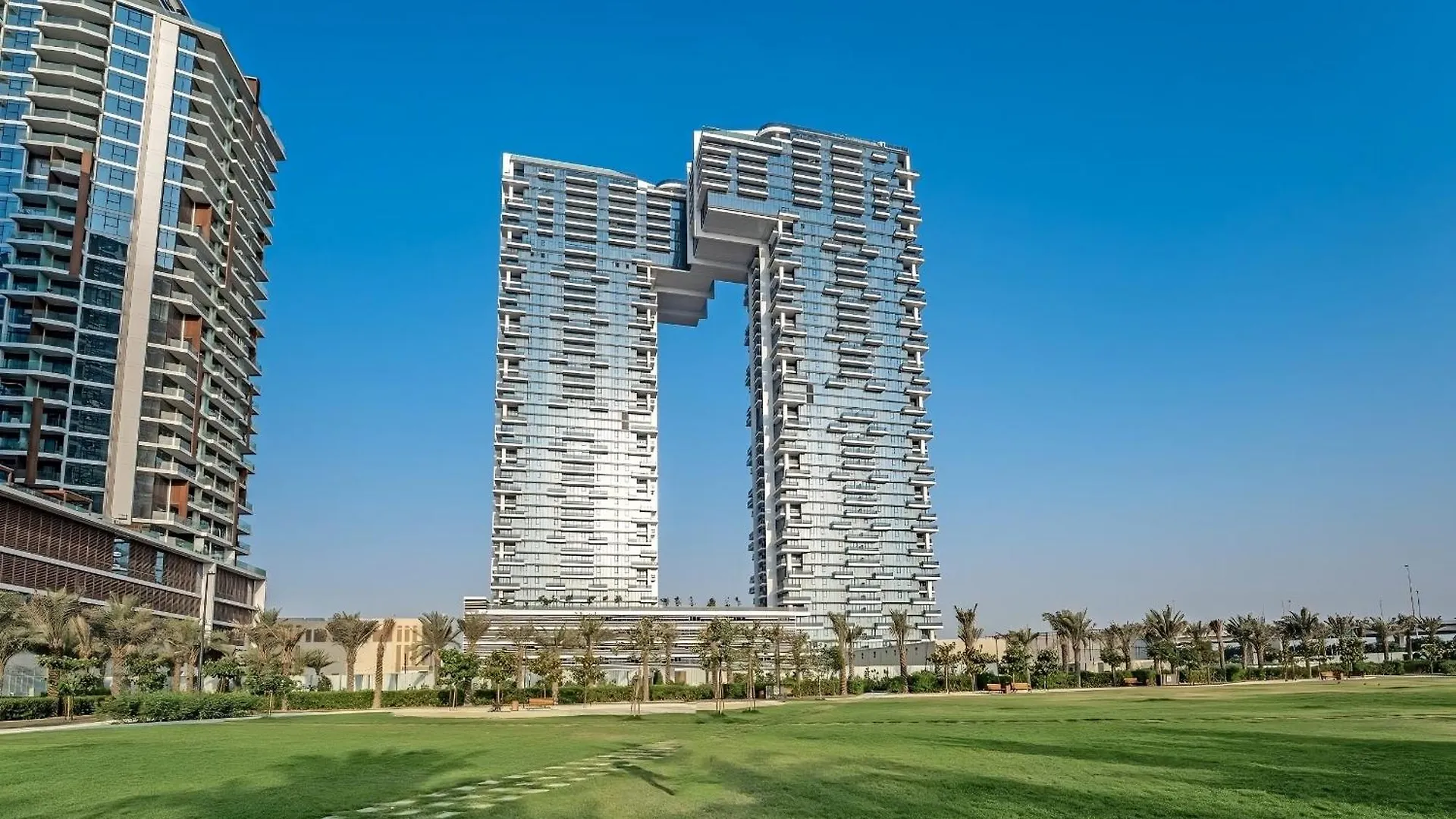 Citihome - Spacious 1Bedroom Apartment At 1 Residences - West location