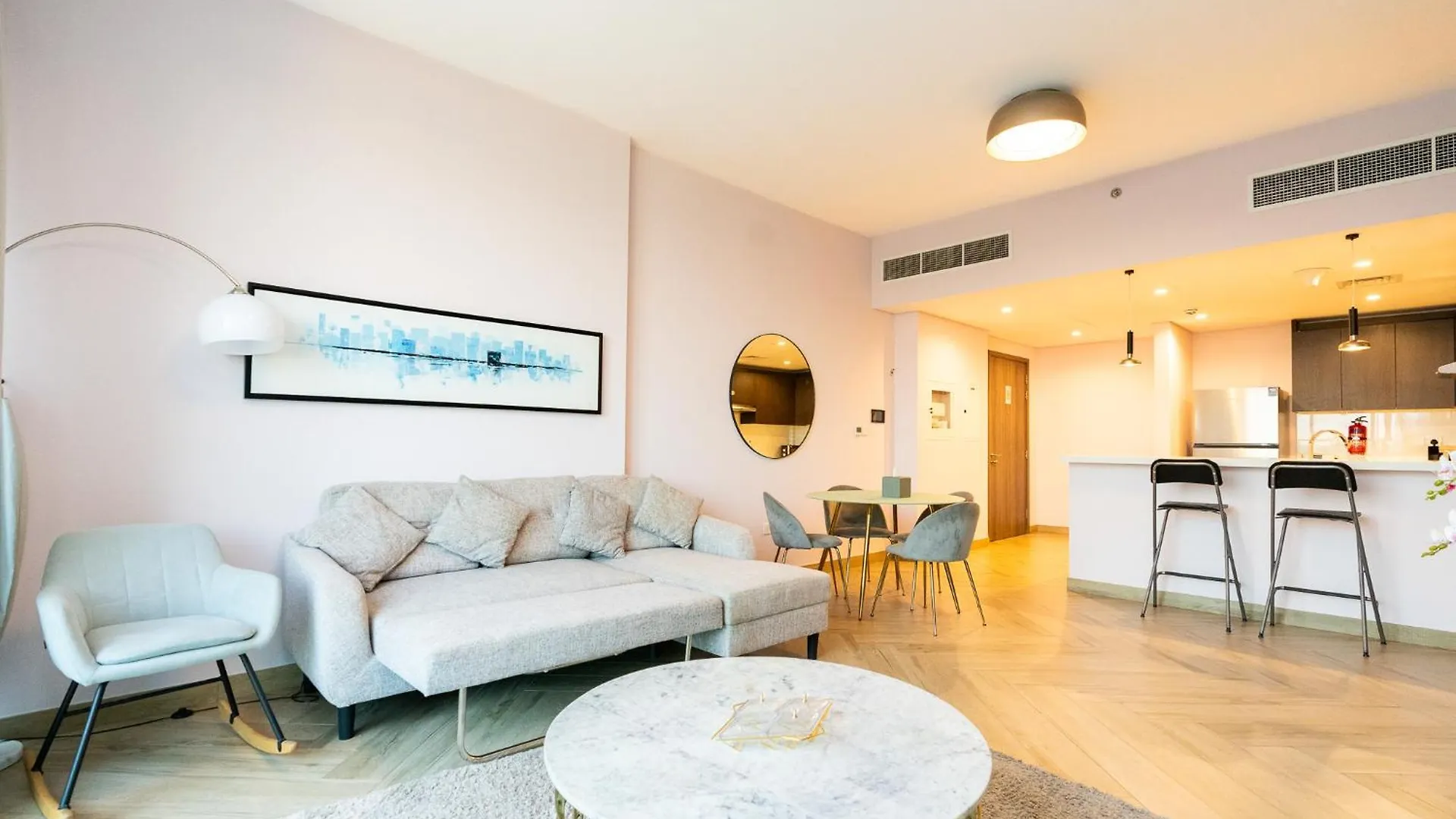 Citihome - Spacious 1Bedroom Apartment At 1 Residences - West Dubai 0*,