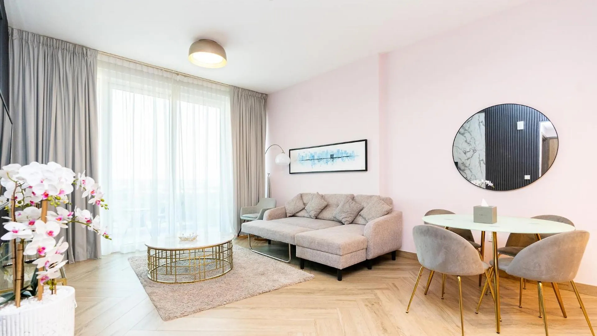Citihome - Spacious 1Bedroom Apartment At 1 Residences - West Dubai