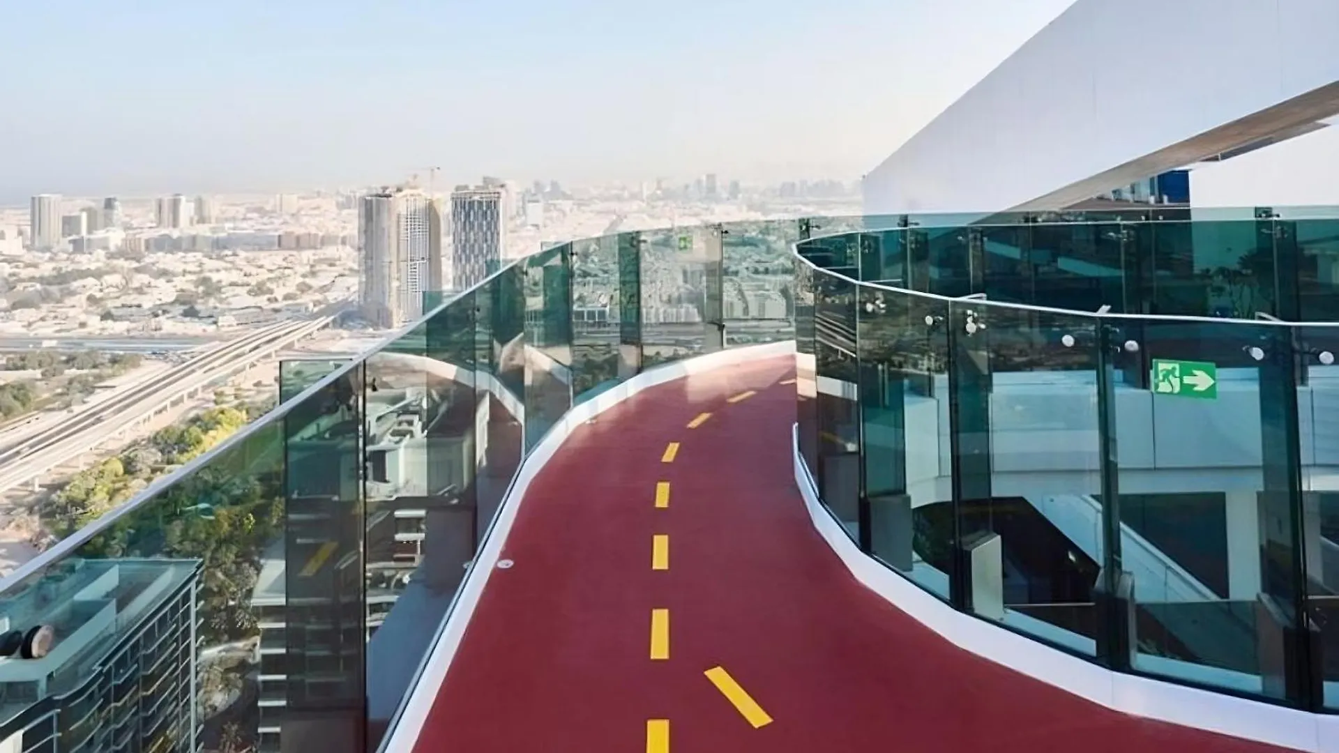 Citihome - Spacious 1Bedroom Apartment At 1 Residences - West Dubai